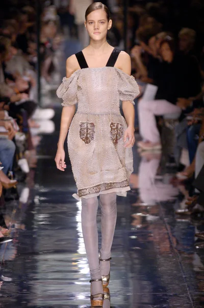 Look 50